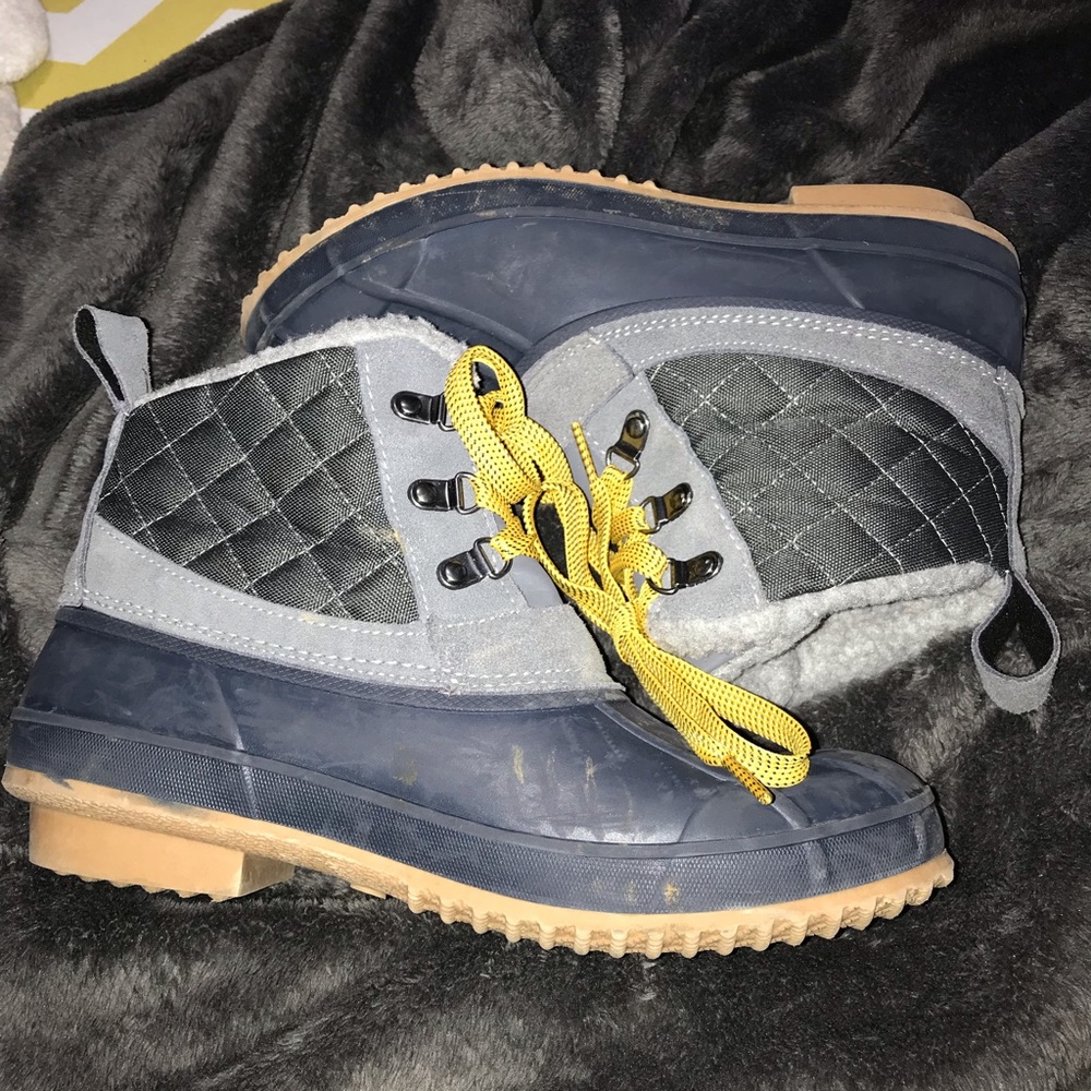 Snow Boots